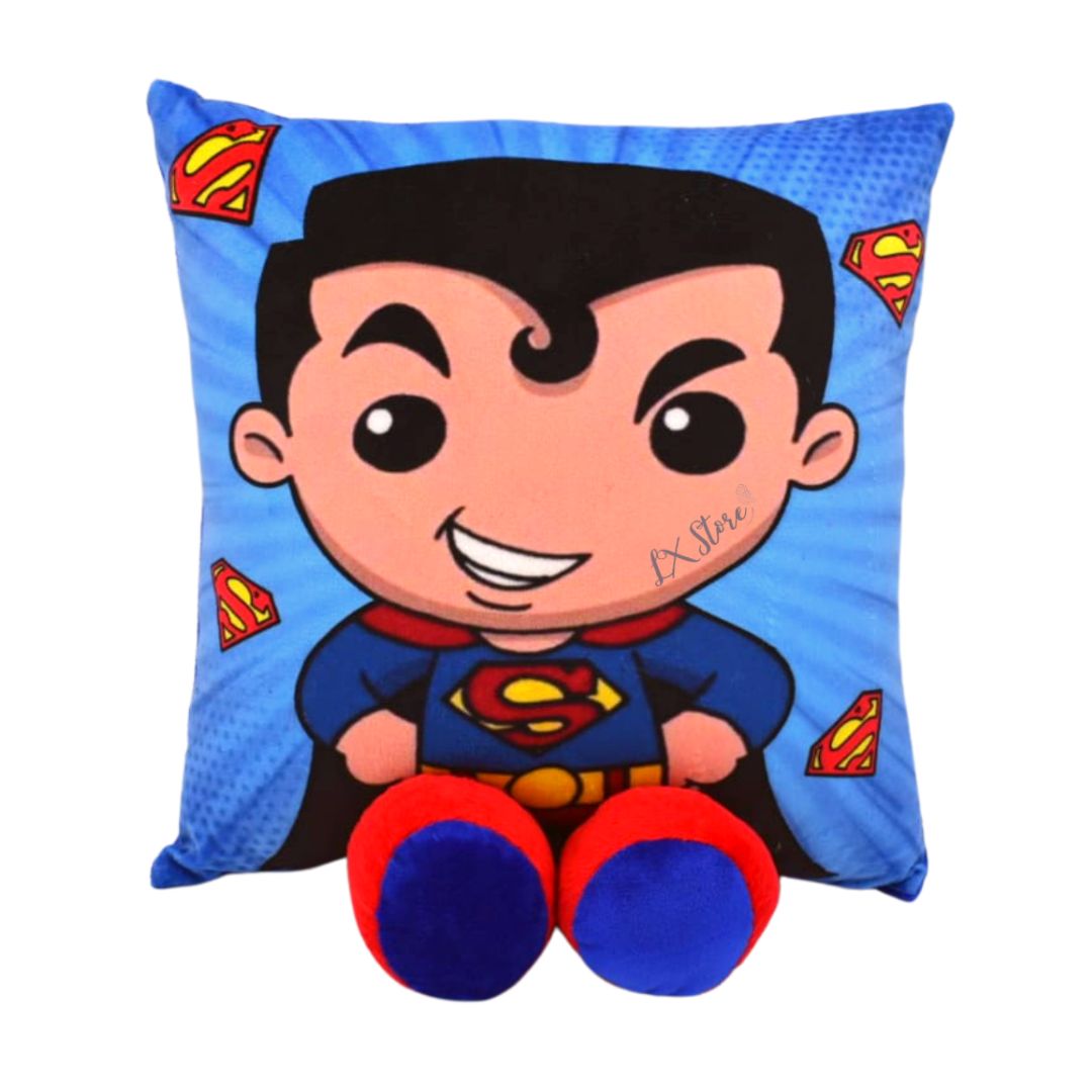 Cojin-peluche-de-Patitas-Superman-Piesitos